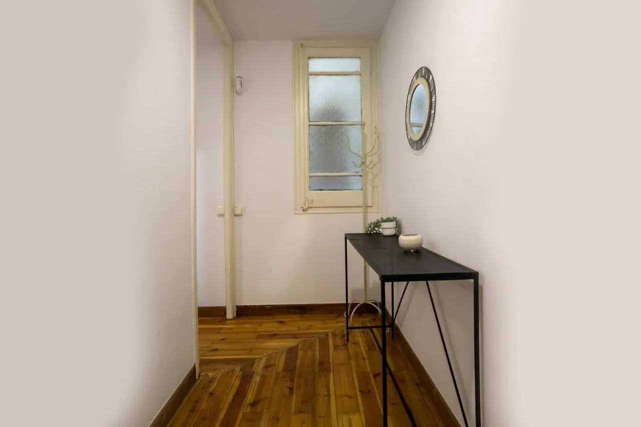 21Par1005 - Beautiful Apartment In Paral-Lel Barcelona 0*,  Spain