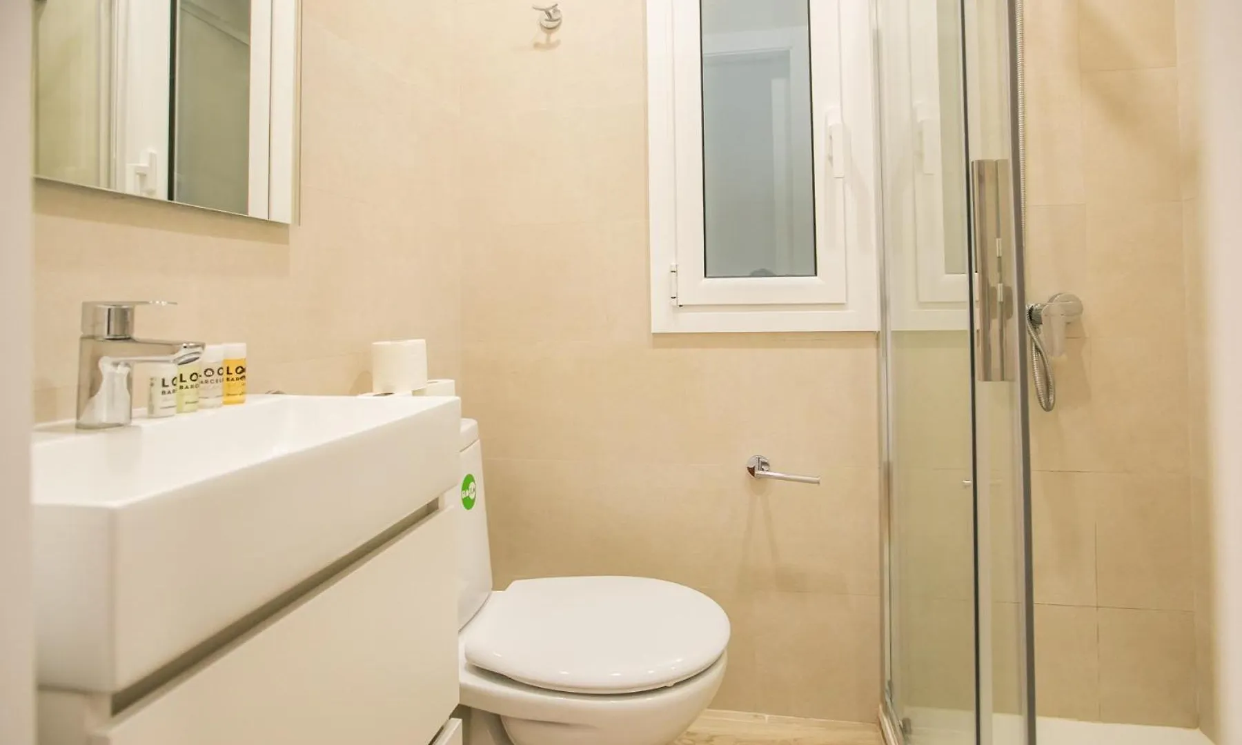 21Par1005 - Beautiful Apartment In Paral-Lel Barcelona